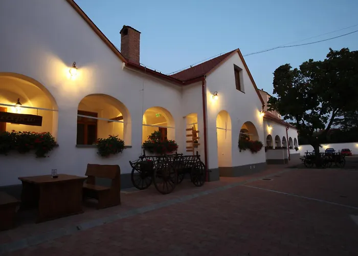 Regi Posta Hotel Es Etterem